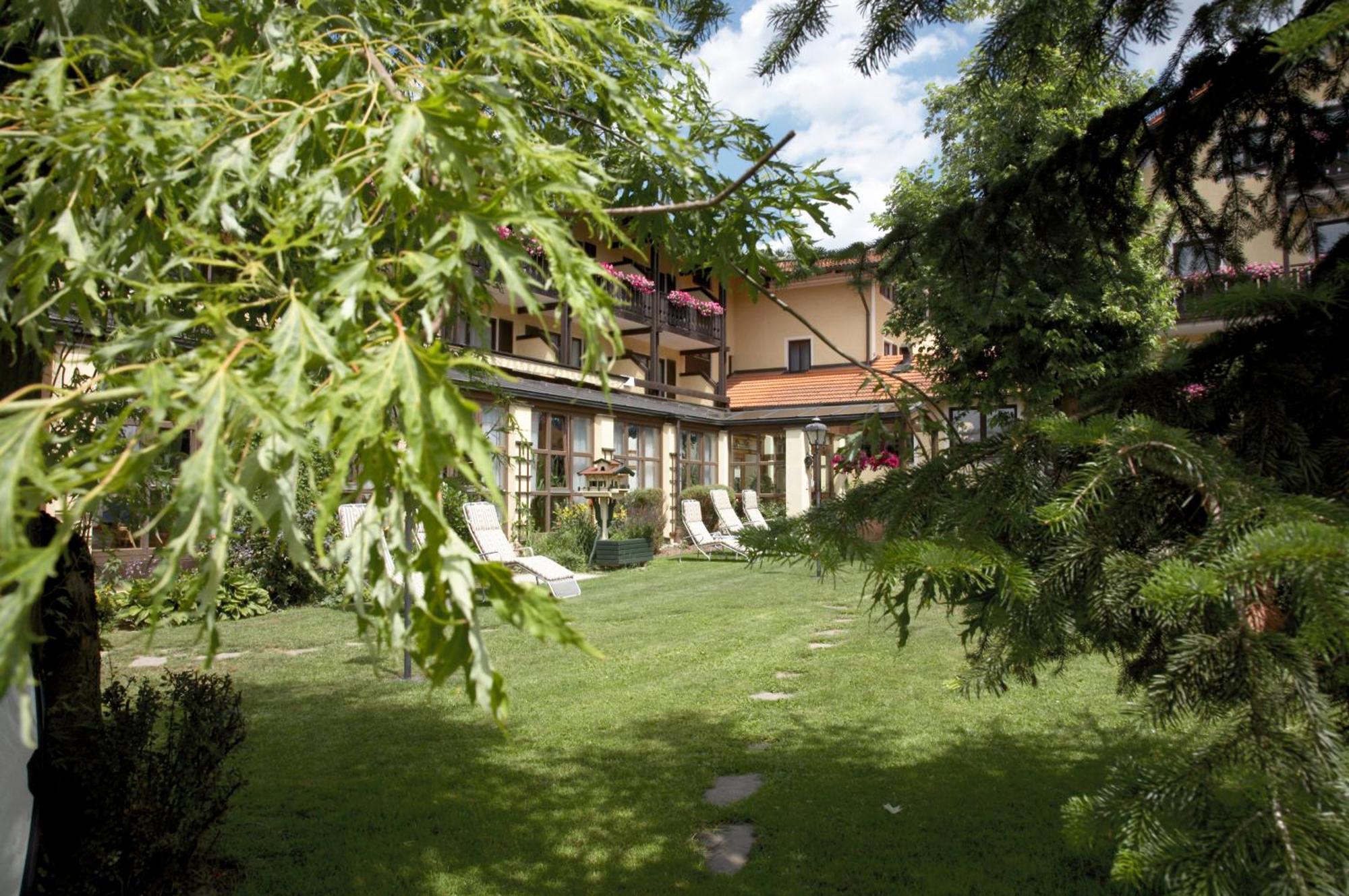 Graefliches Hotel Alte Post Bad Birnbach Eksteriør billede