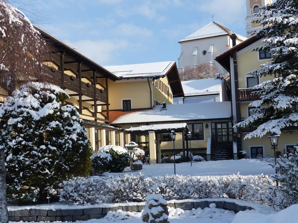 Graefliches Hotel Alte Post Bad Birnbach Eksteriør billede