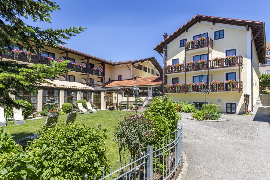 Graefliches Hotel Alte Post Bad Birnbach Eksteriør billede
